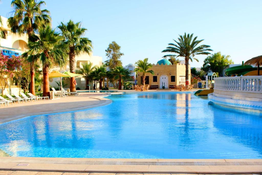 The swimming pool at or close to The Ksar Djerba Charming Hotel & SPA