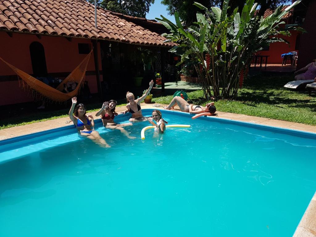 Πισίνα στο ή κοντά στο Hostel Iguazu Falls