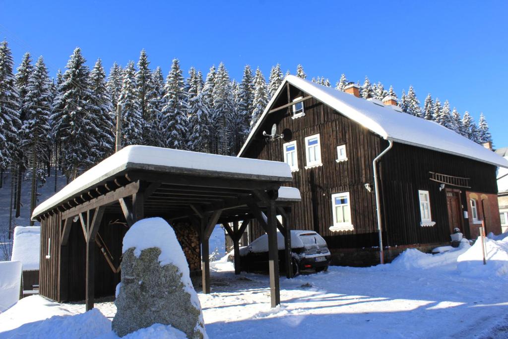 Ferienhaus Anno Dazumal, wie zu Oma`s Zeiten žiemą