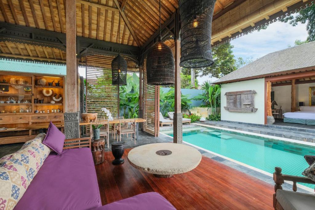 Бассейн в The Purist Villas & Spa Ubud или поблизости