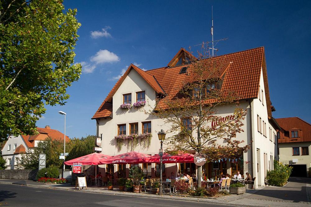 The building in which a szállodákat is located