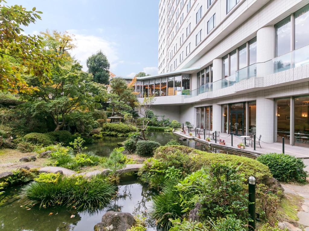 Vrt pred nastanitvijo HOTEL MYSTAYS PREMIER Narita