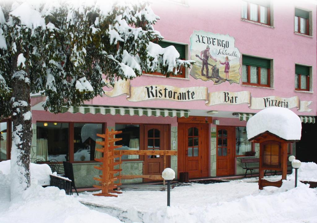 Albergo Soldanella v zimě