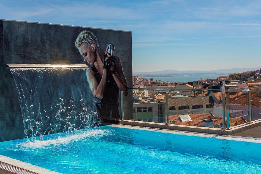 Piscine de l'établissement HF Fenix Music ou située à proximité