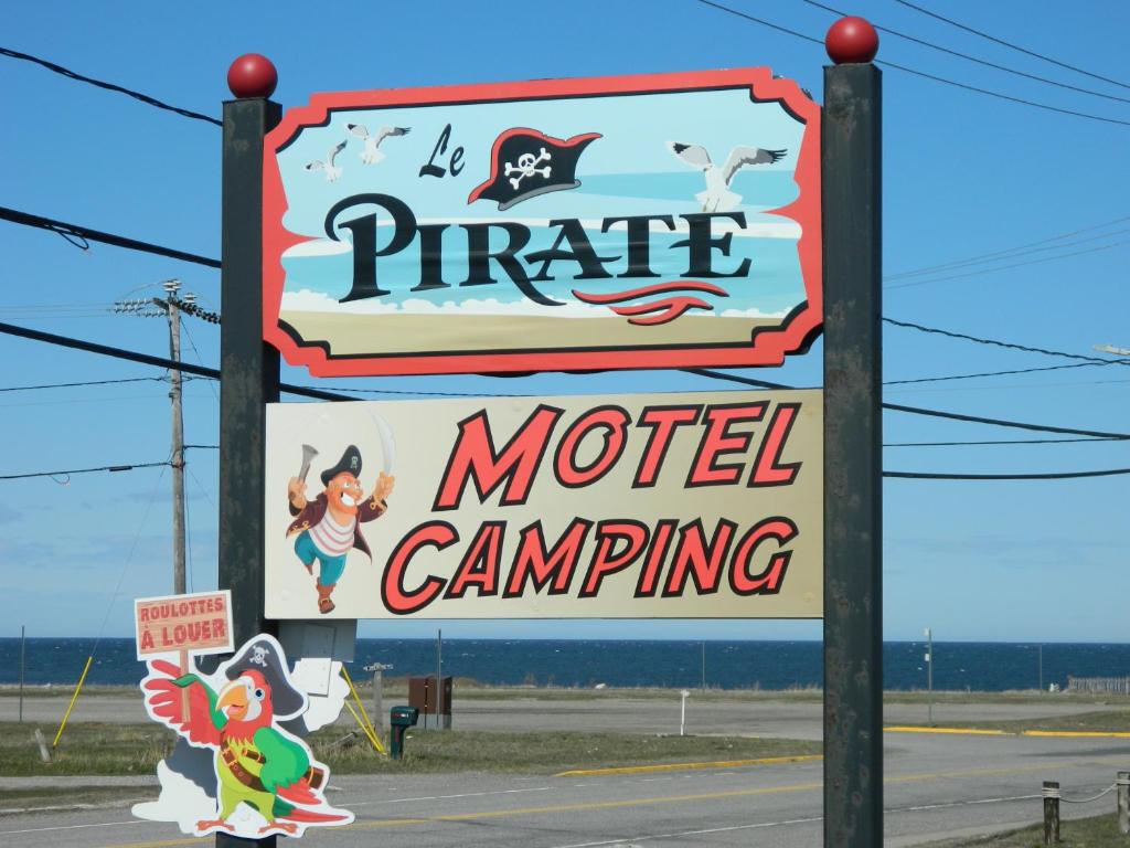 Сертификат, награда, вывеска или другой документ, выставленный в Motel & Camping Le Pirate