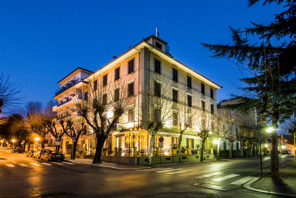 El edificio en el que está el hotel