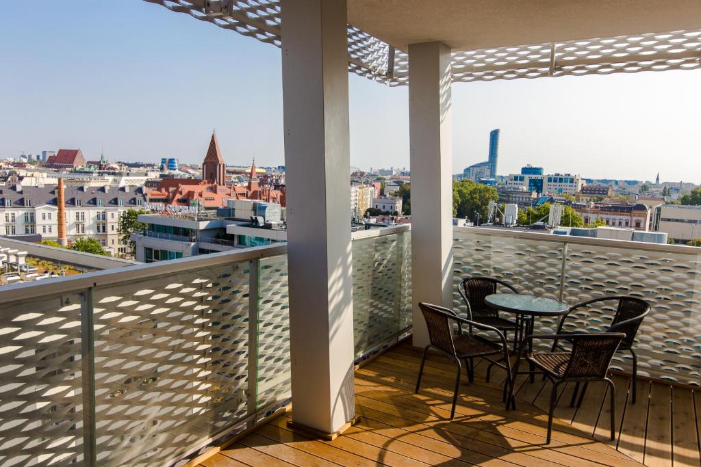 Balkon ili terasa u objektu Apartamenty City Tower od WroclawApartament-pl