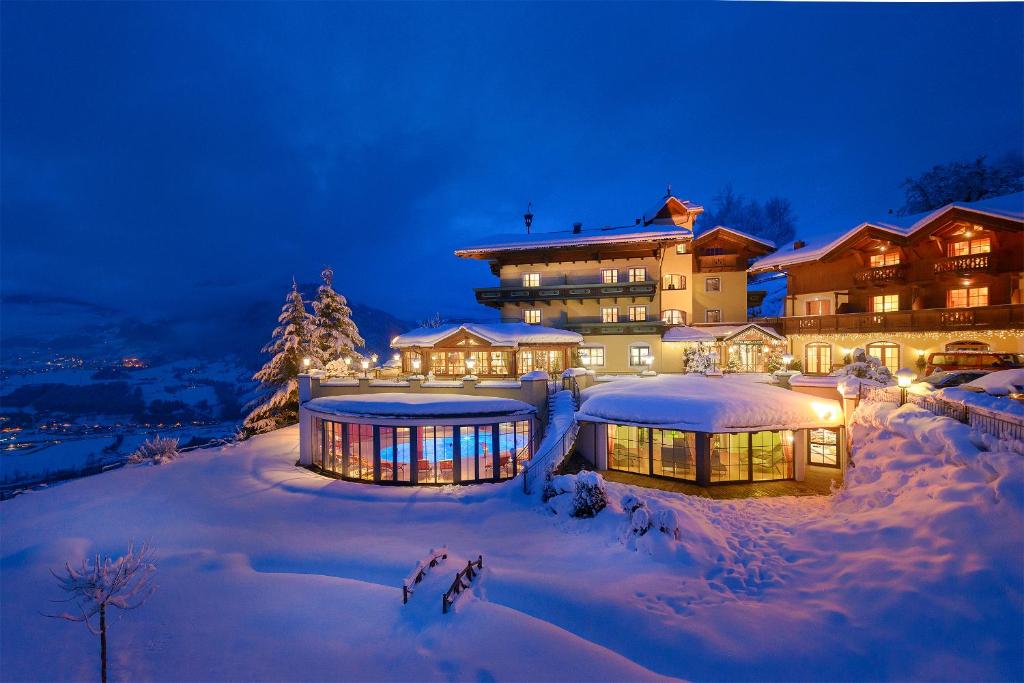 Gut Berg Naturhotel during the winter