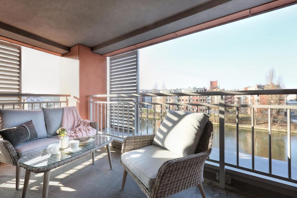 Un balcón o terraza en Apartament Przystań w Waterlane Island