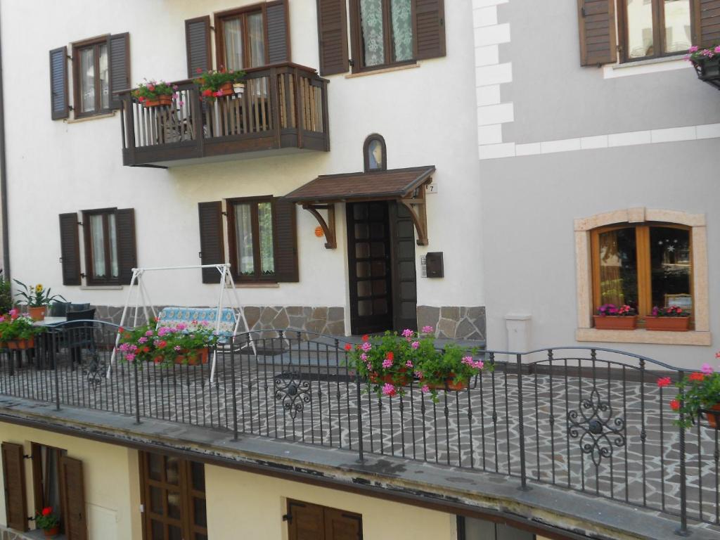 A balcony or terrace at Appartamenti Donini Marco