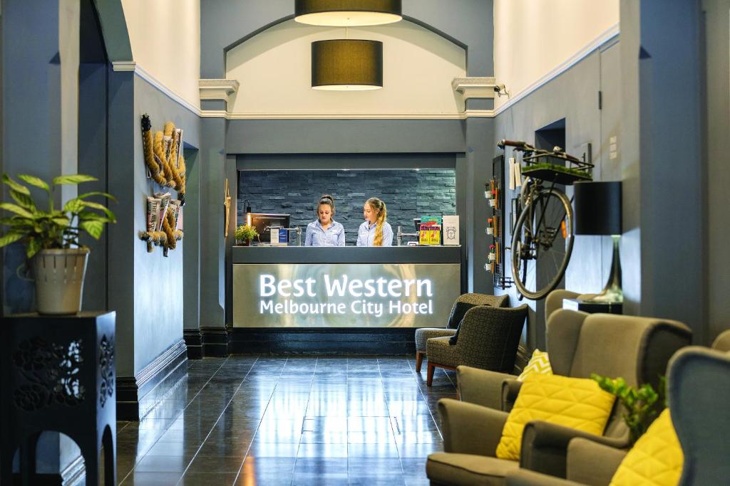 Гости, отседнали в Best Western Melbourne City