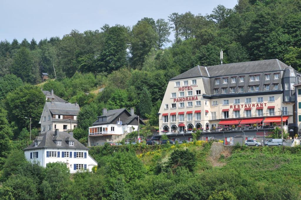 Naturlandskabet i nærheden af hotellet