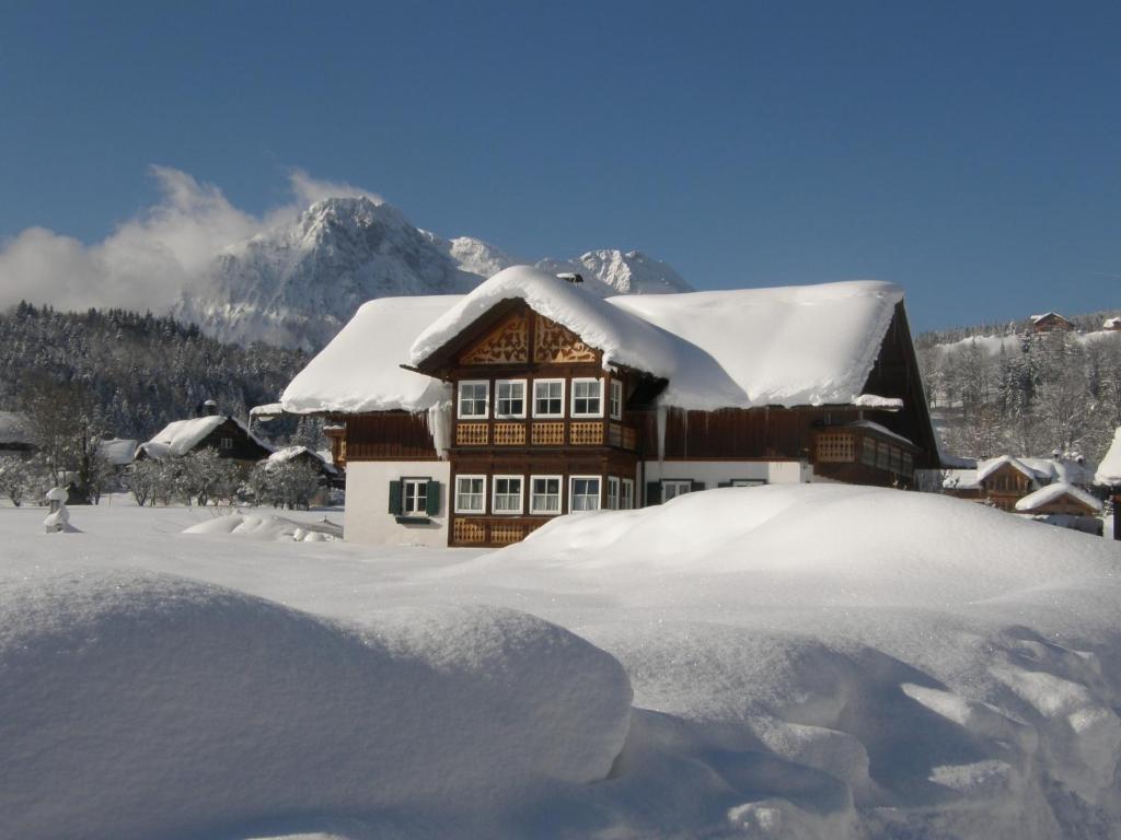 Haus Sonja om vinteren