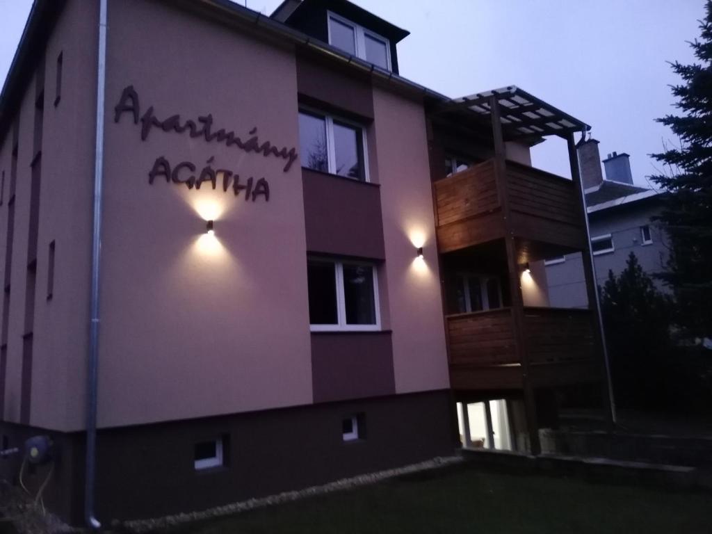 Zgrada u kojoj se nalazi apartman