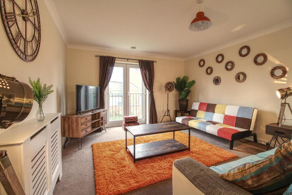 Sunnydale Serviced Apartments - Central Wakefield, spacious apartment休息區