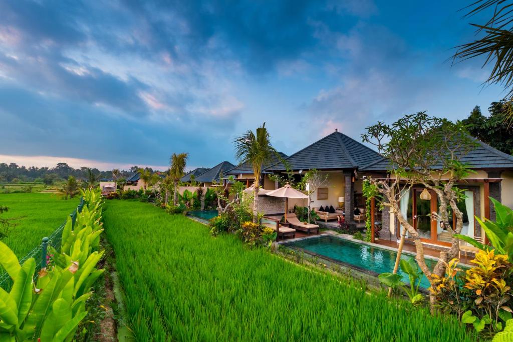 Бассейн в Bliss Ubud Spa Resort или поблизости