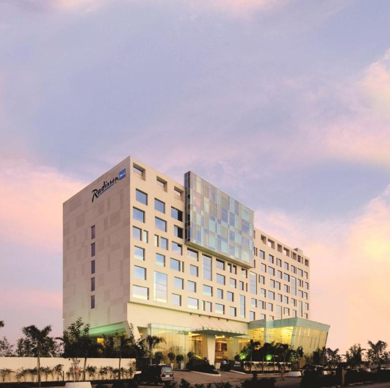 wykonanie hotelu z budynkiem w obiekcie Radisson Blu Hotel Pune Kharadi w mieście Pune