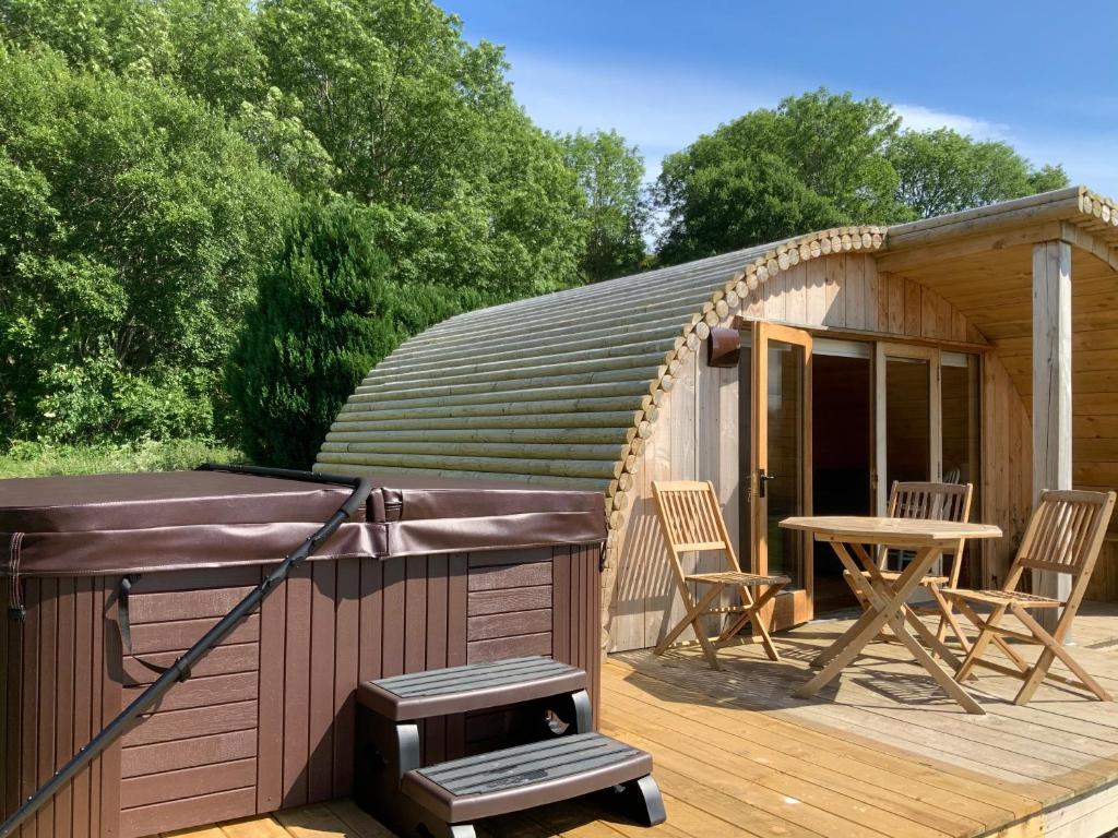 Foto de la galeria de Sutor Coops The Nest with Hot Tub a Cromarty