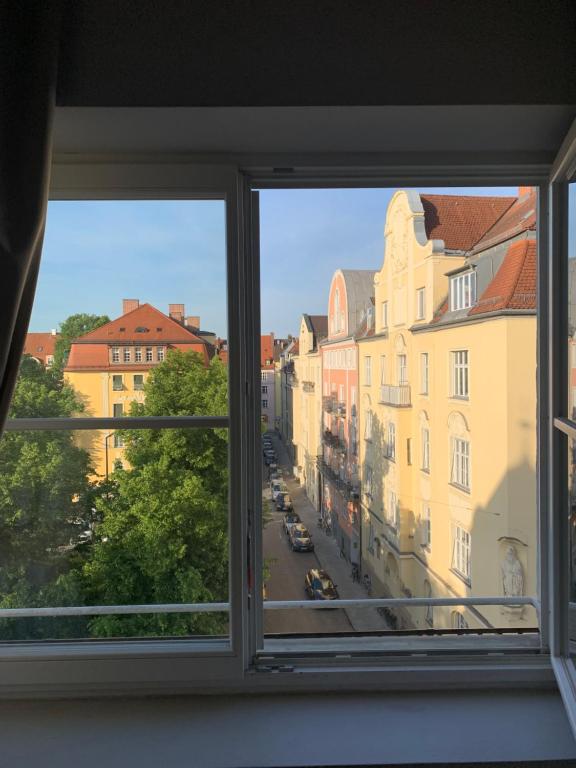 Una vista general de Múnich o una vista desde la ciudad tomada desde el hotel