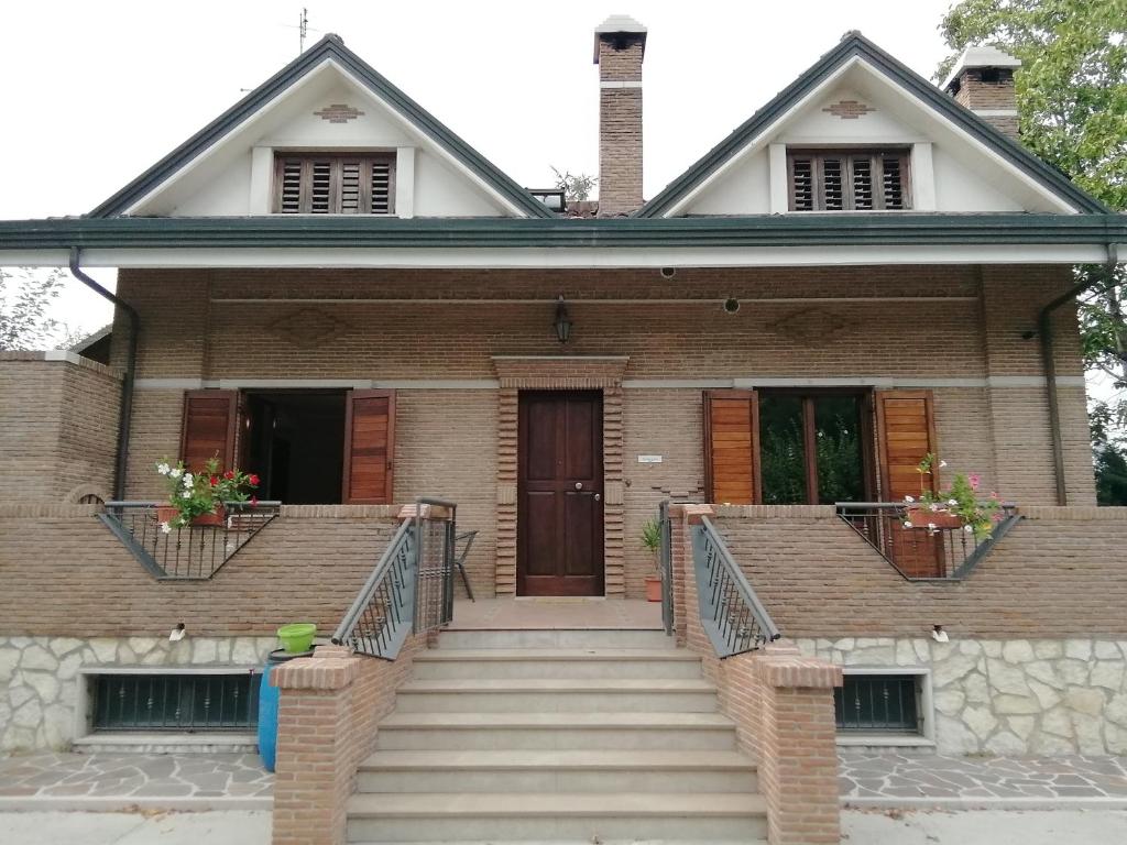 El edificio en el que está la estancia rural