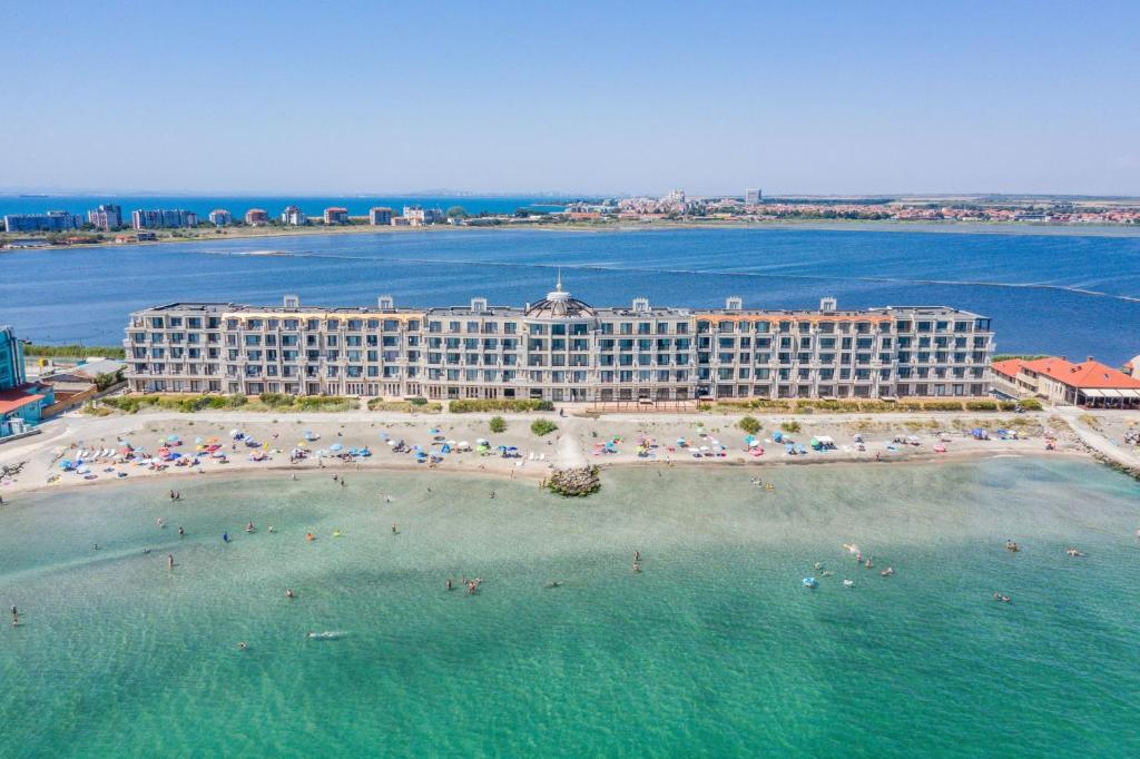 Kép Gardenia Beach Palace Aparthotel szállásáról Pomoriében a galériában