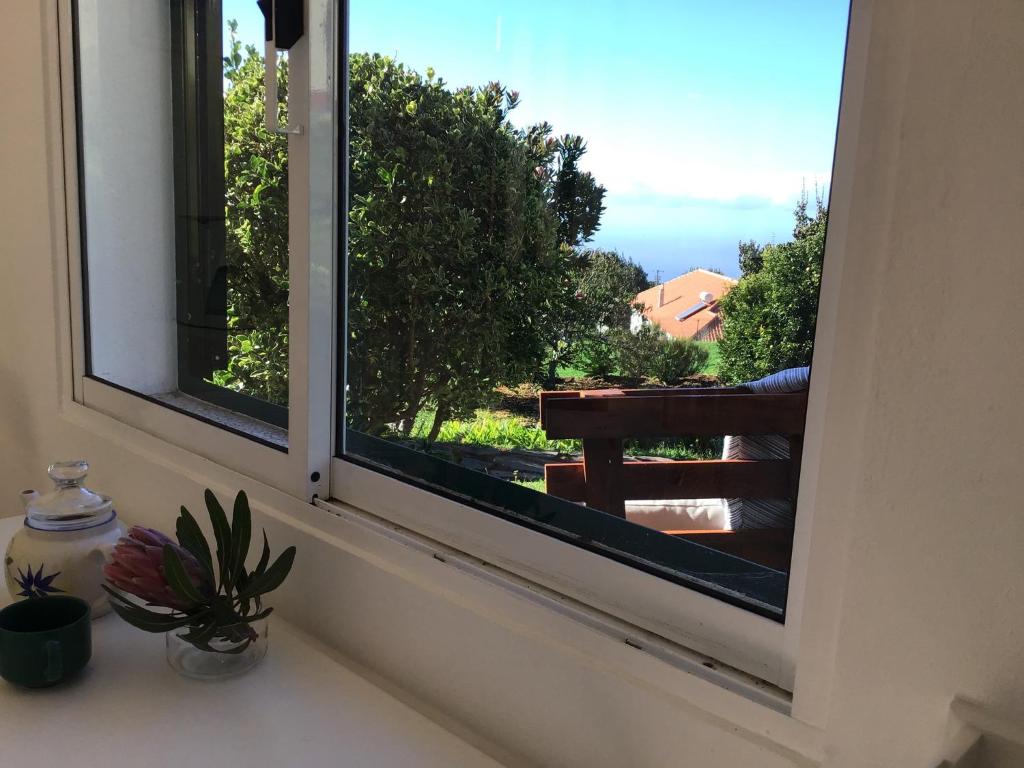 A balcony or terrace at Bungalows Do Amparo