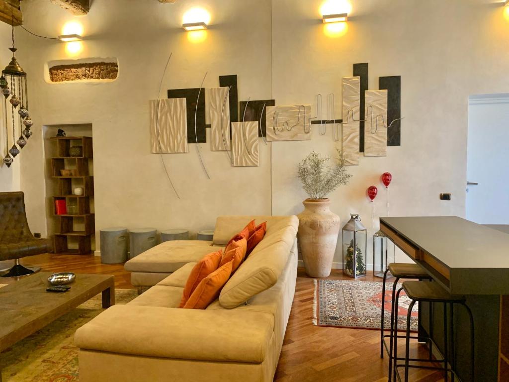 Un lugar para sentarse en Kindness art apartment in historic center