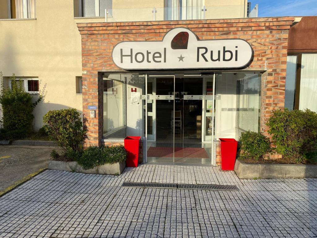 Fasada ili ulaz u objekt Hotel Rubi