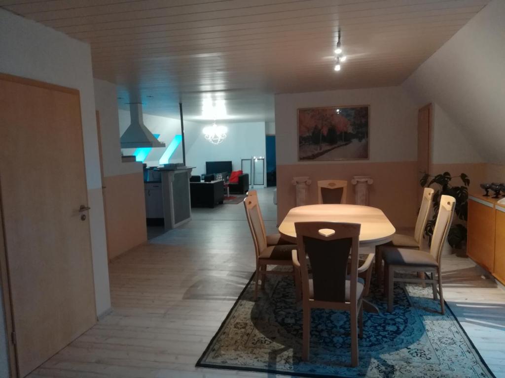 Ett kök eller pentry på Ferie Apartment Skovby Fyn