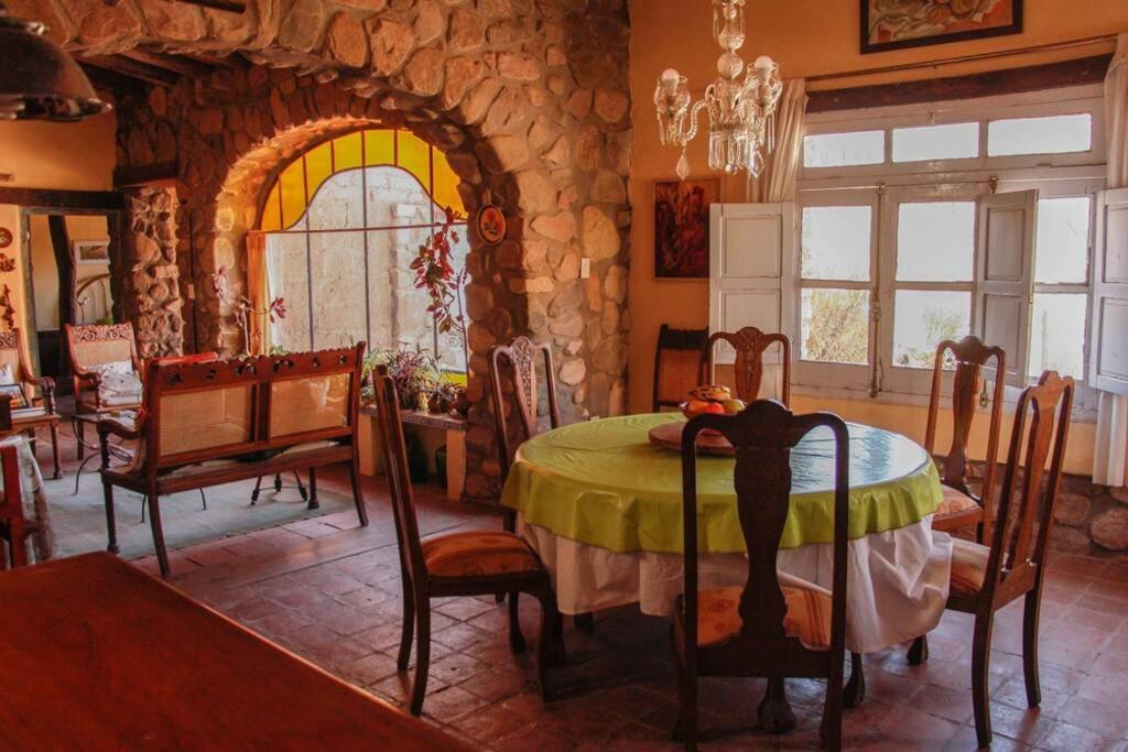 A seating area at El Rastrojo - Casa de campo