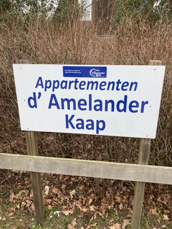 Et logo, certifikat, skilt eller en pris der bliver vist frem på Amelander Kaap Appartement 112