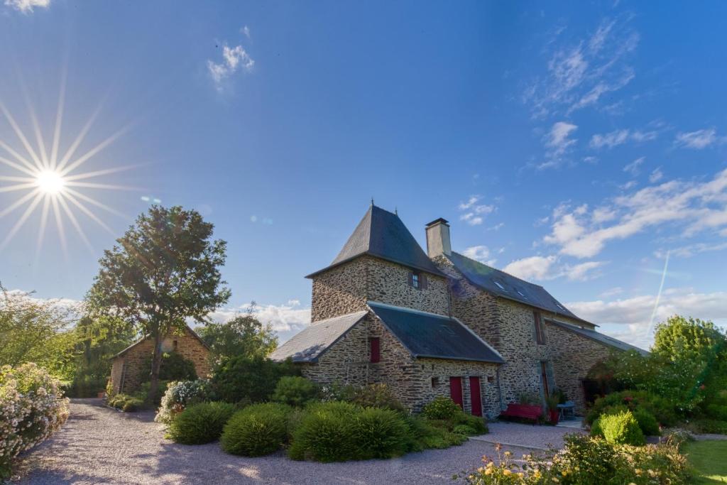 Foto da galeria de Manoir le Courtillon em Le Pont Réan