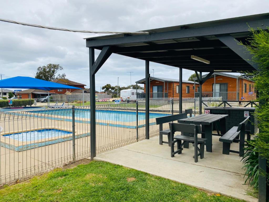 Swimmingpoolen hos eller tæt på Geelong Surfcoast Hwy Holiday Park