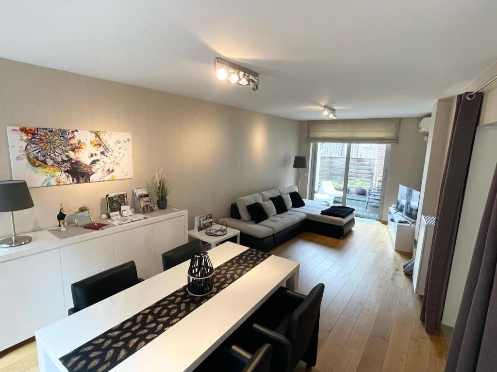 Un lugar para sentarse en Gallo Appartement & Duplex Tongeren centrum