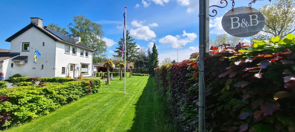 Garden sa labas ng Gastenverblijf Aan de Bagijnstraat