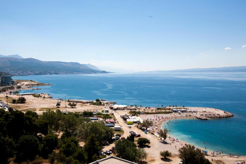 Gallery image of Deluxe Beach Apartments Renata in Split