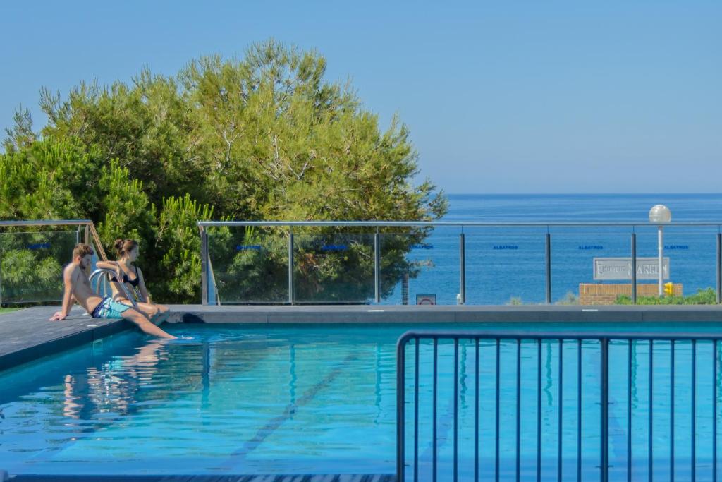 A piscina localizada em Albatros Family ou nos arredores