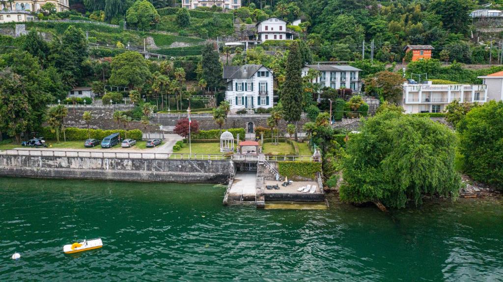 Naktsmītnes Hotel Villa Ruscello pilsētā Baveno fotogalerijas attēls