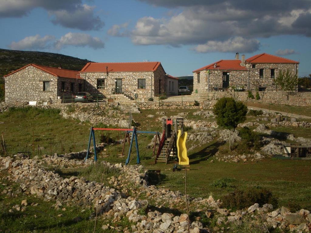 Dječje igralište u objektu Arachovitika Kalivia