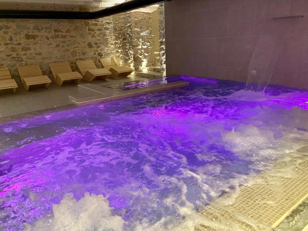 Gallery image ng Spa & Wellness by Des Anglais " Accesso SPA compreso" sa Sanremo