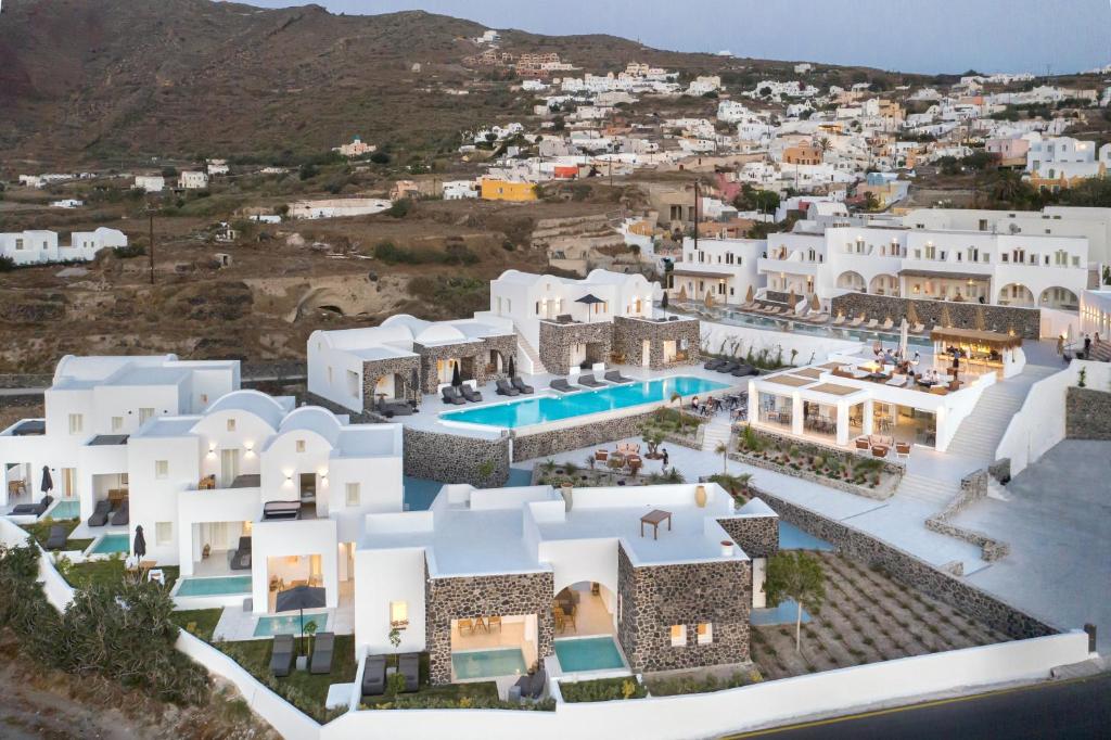 The swimming pool at or close to Secret View Hotel