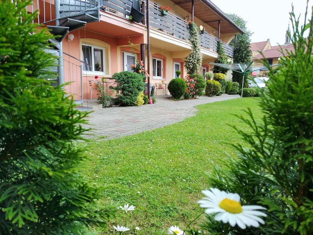 A garden outside Penzion Areal Zamma