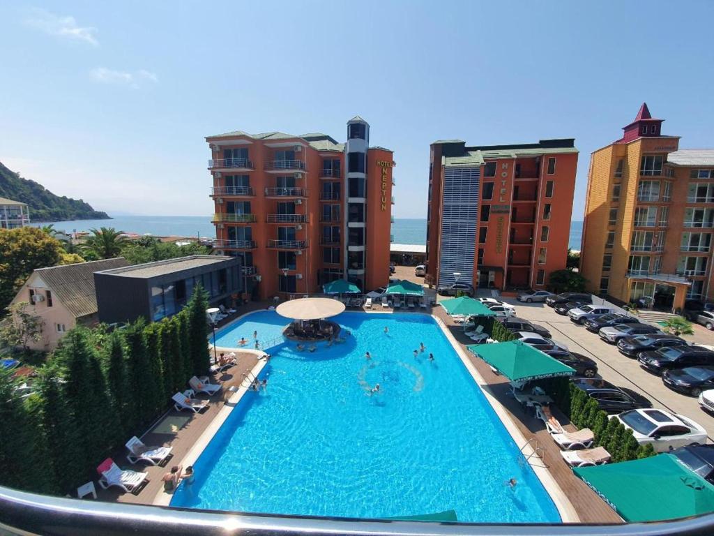 Gallery image of Hotel Neptun Kvariati in Kvariati