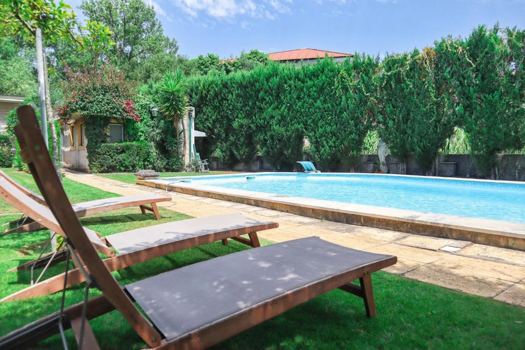 A piscina localizada em Hotel Casa da Nora ou nos arredores