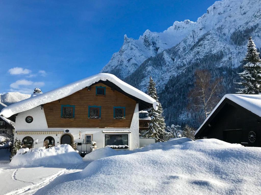 Gästehaus Edlhuber durante o inverno