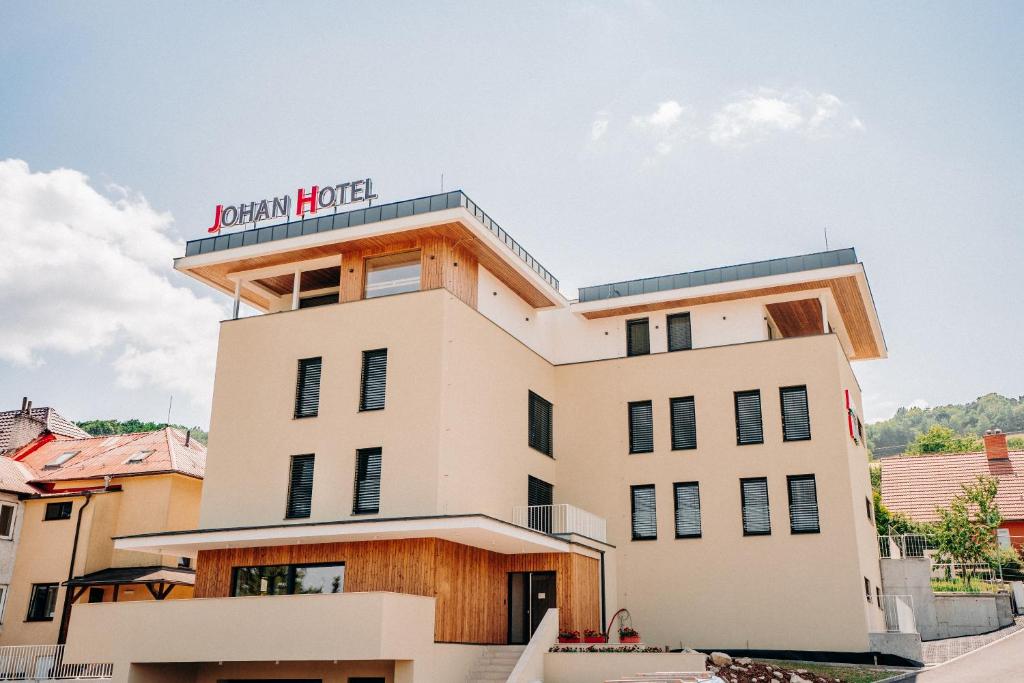 Zgrada u kojoj se nalazi hotel