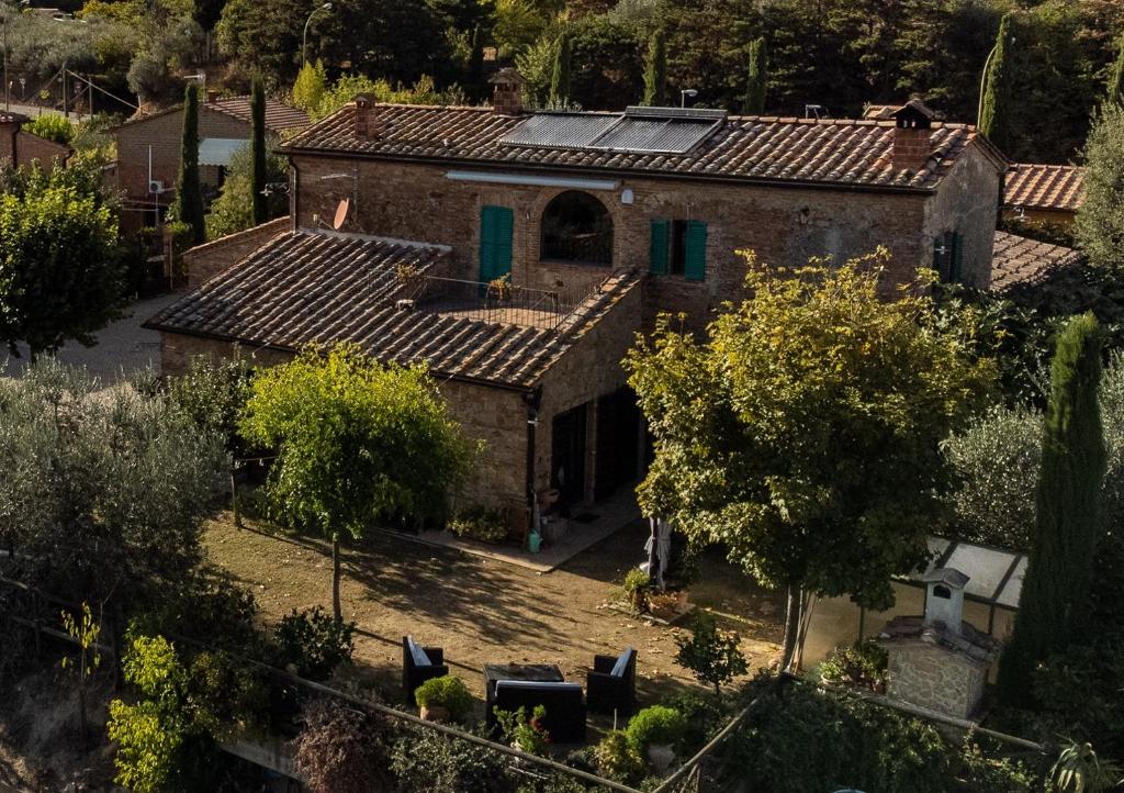 Un jardín fuera de B&B Al Vecchio Forno