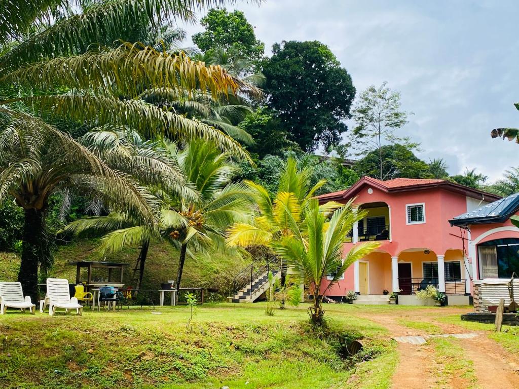 Garden sa labas ng Prestige beach résidence