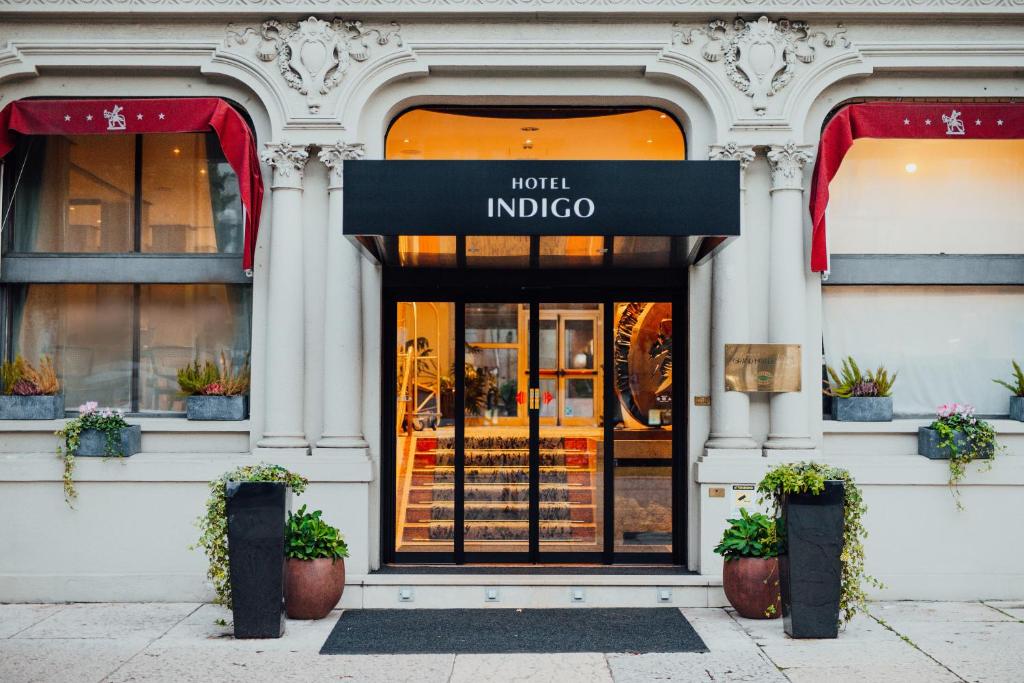 Фасад или вход в Hotel Indigo Verona - Grand Hotel Des Arts, an IHG Hotel