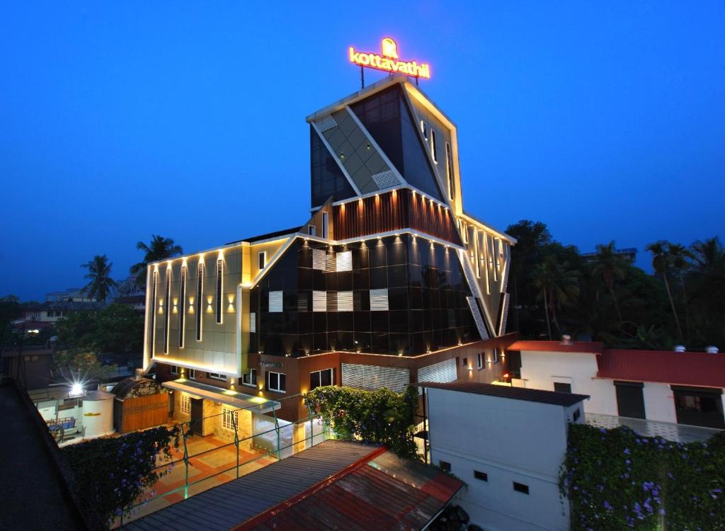 El edificio en el que está el hotel